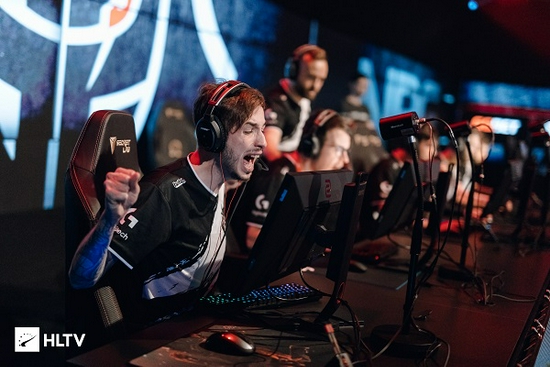 突飞猛进 突飞猛进