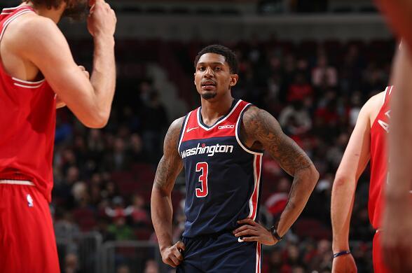 冲击力使得 冲击力使得