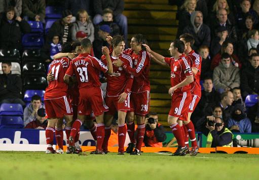 对重建队 对重建队